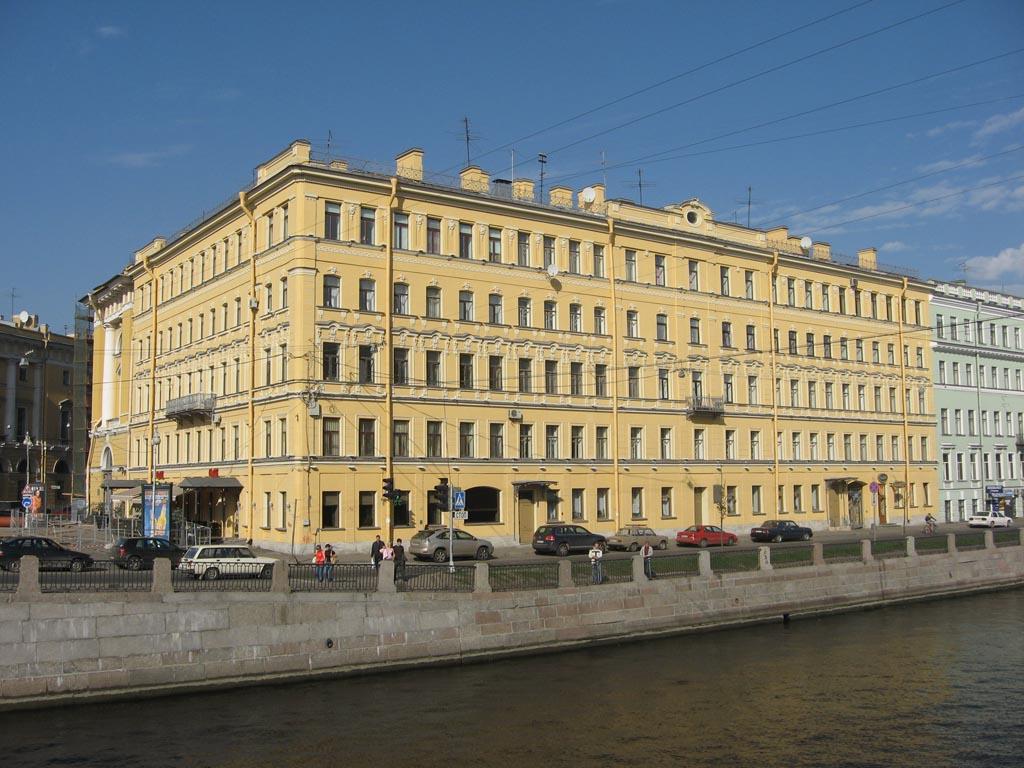 Доходный дом И.М.Ветошкина (отель "Росси")