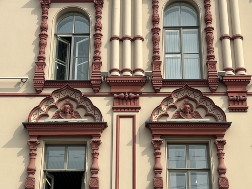 Тайны старого подворья