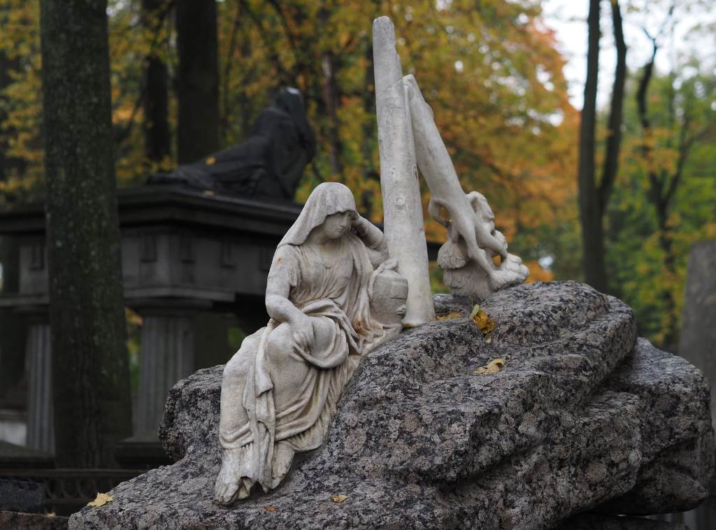 Некрополь XVIII века