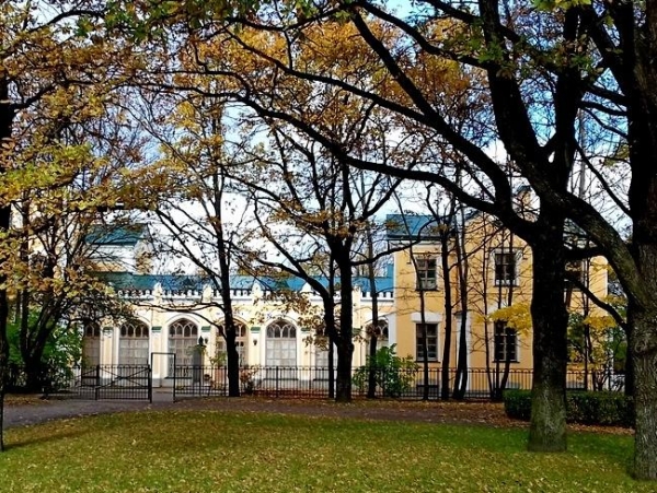 Премьера экскурсии «По соседству с великокняжеской Стрельной» 