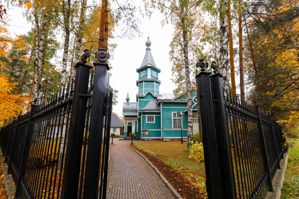 Церковь Св. равноапостольного князя Владимира в Лисьем Носу