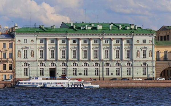 Сотрудники Государственного Эрмитажа покажут Зимний дворец Петра I
