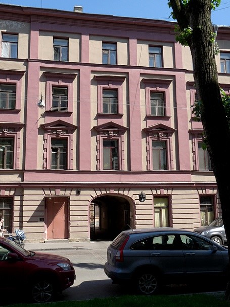 Старое здание на участке И.И. Пирогова.jpg